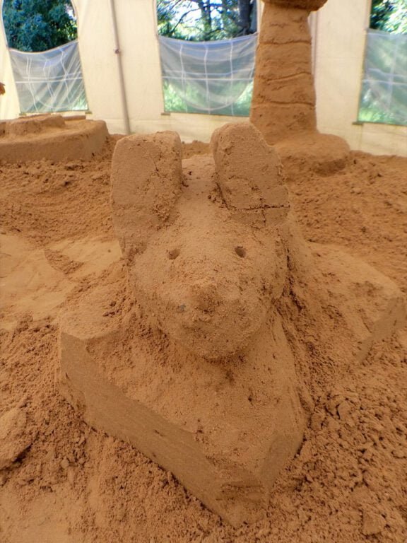 a sand sculpture of a rabbit
