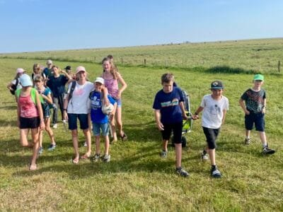 Gruppe von Kindern im Freien